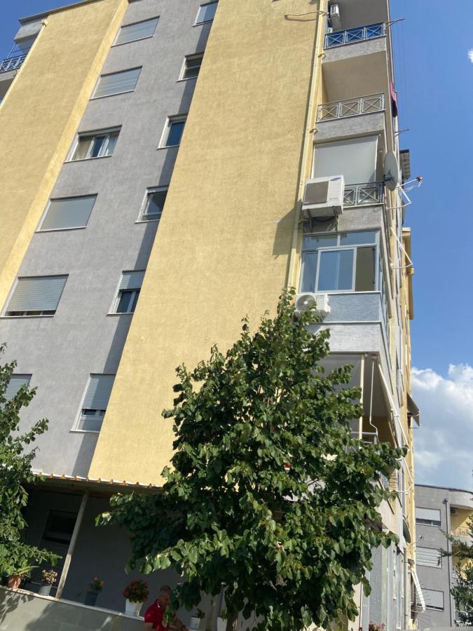 Mb Luxury Apartments Tirana Eksteriør billede