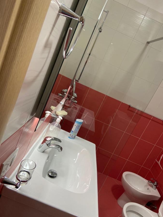 Mb Luxury Apartments Tirana Eksteriør billede
